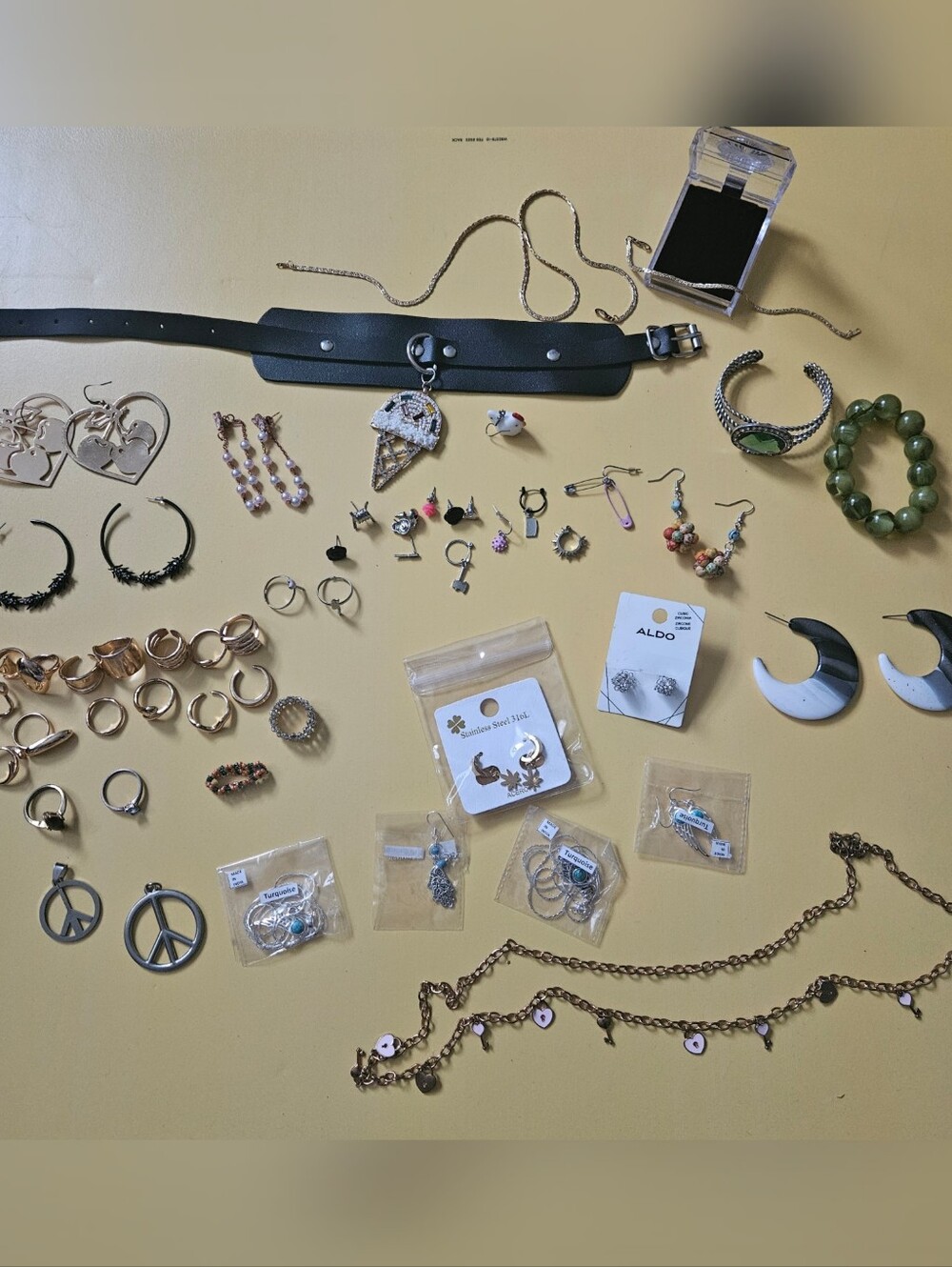 Huge Jewlery Lot Gold and Silver Mixed Jewelry Set - Rings, Earrings, Necklaces